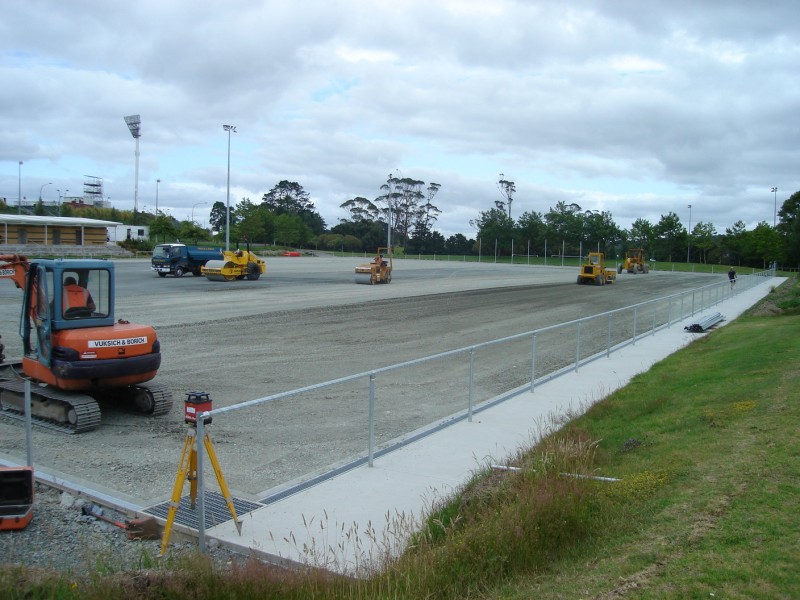 Artificial turf construction